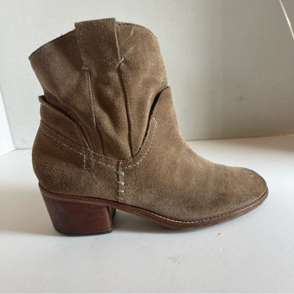 Dolce Vita Suede Tan Booties Women Size 8